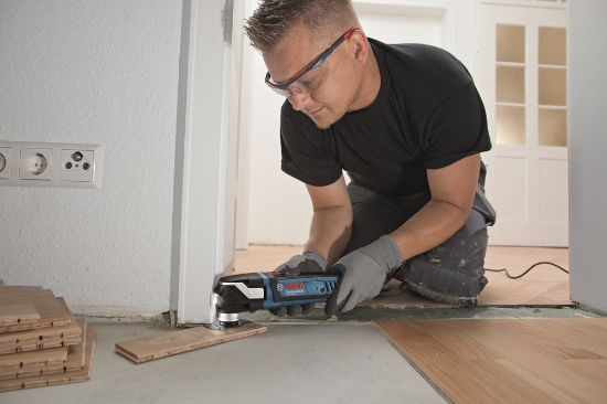 Afbeeldingen van Bosch multimaster GOP 40-30 + accessoires